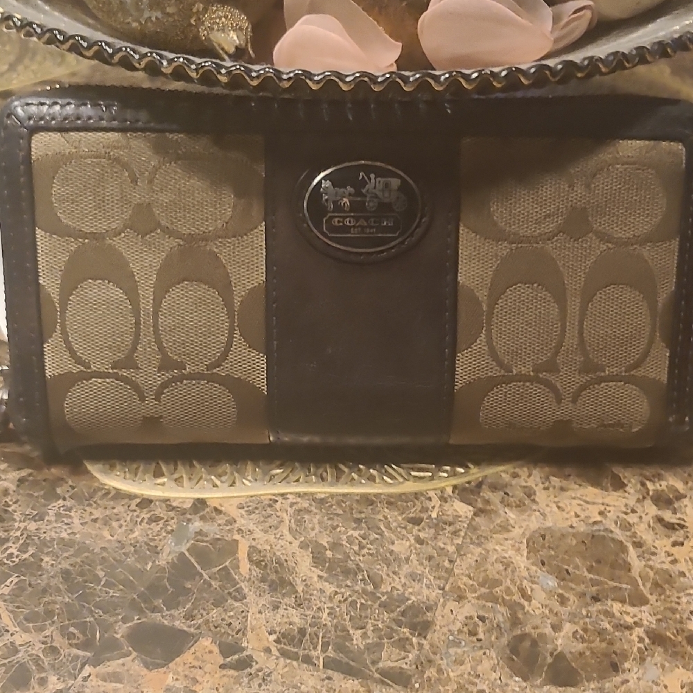 Coach Signature Tan and Brown Zip Wallet